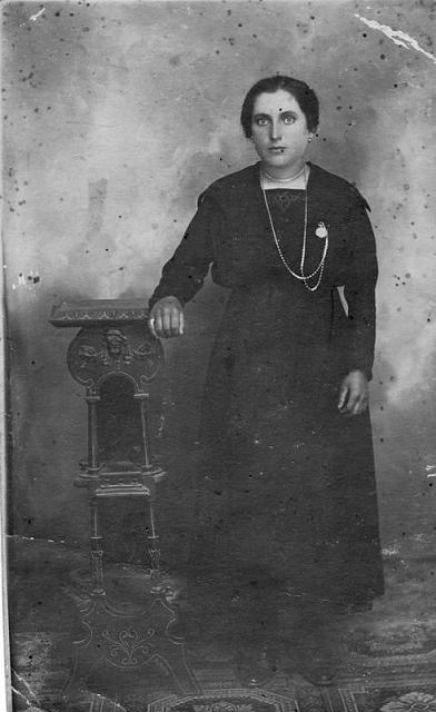 Adelina.gif